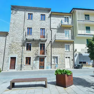 https://hotel-la-plaza.in-sardinia.net