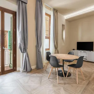 https://adamas.it-tuscanyhotel.com